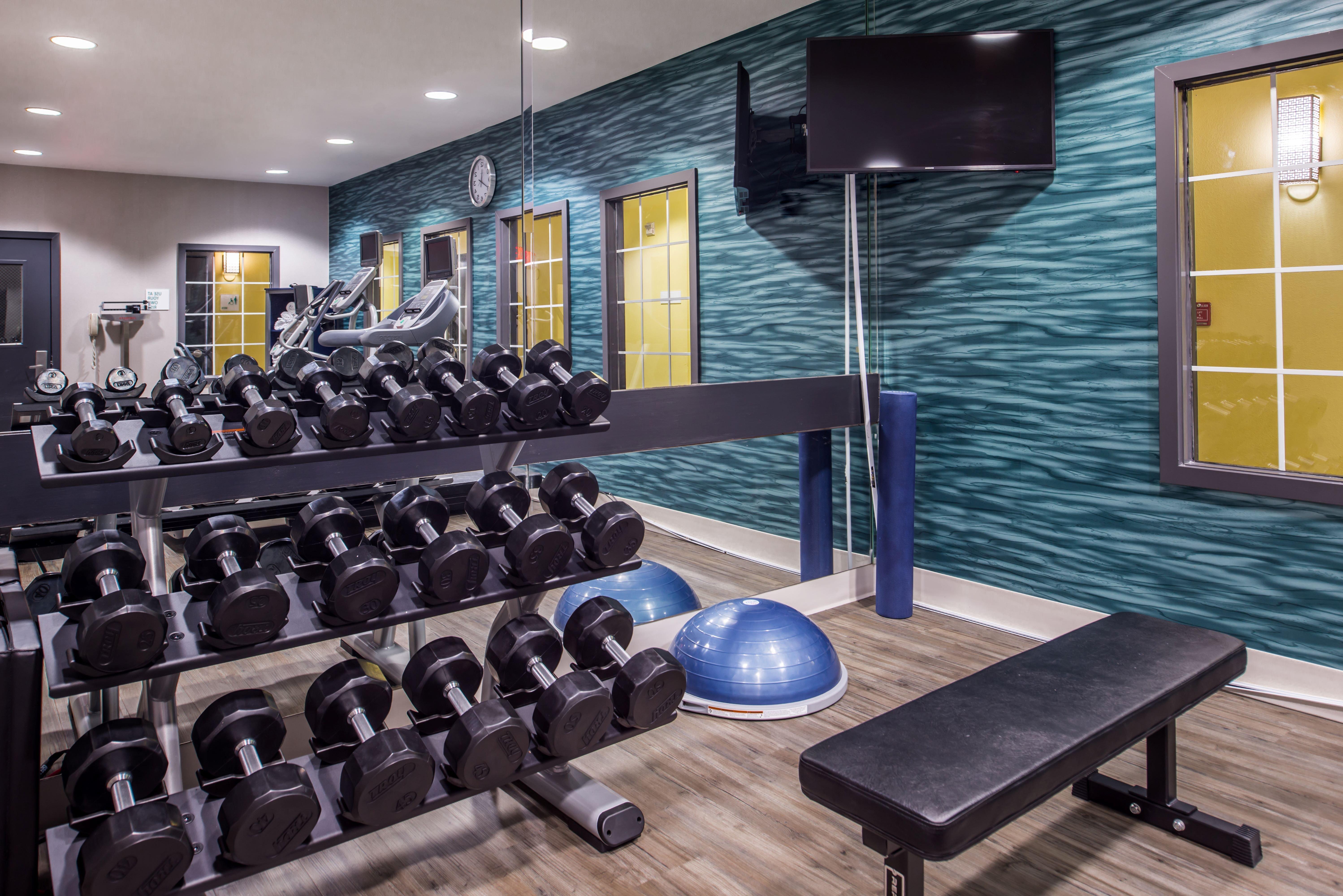 Holiday Inn And Suites Addison By Ihg Экстерьер фото