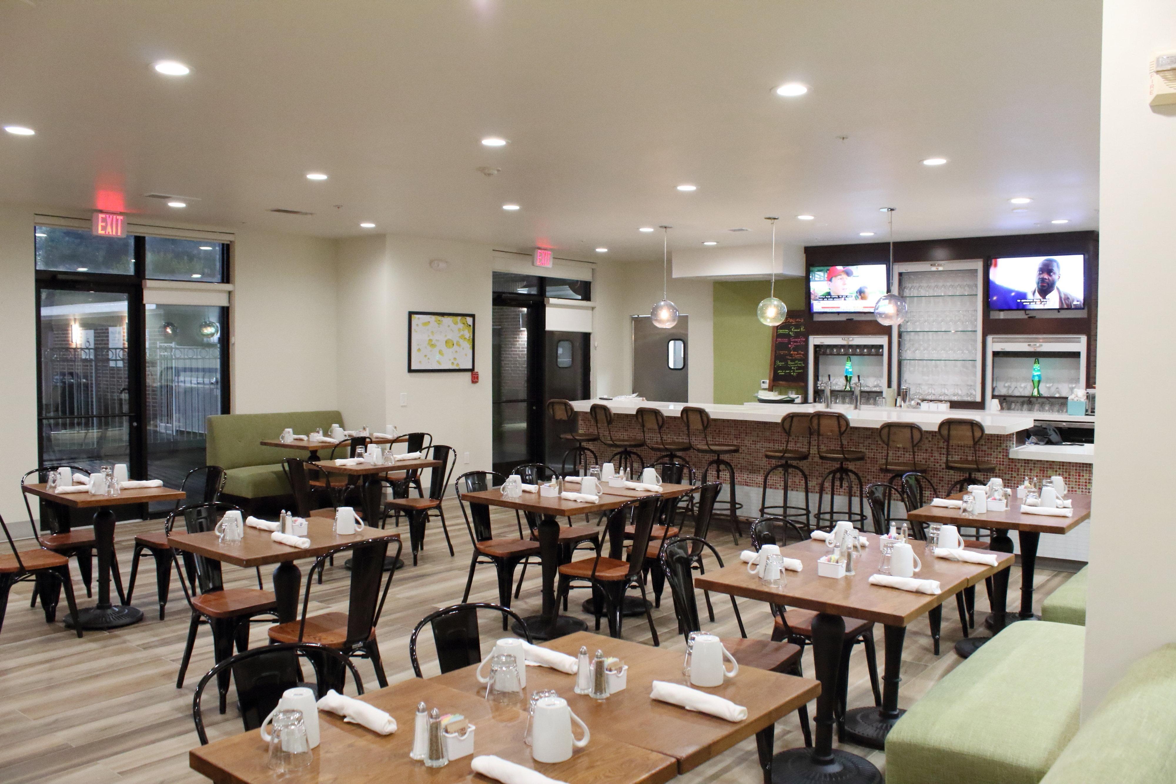 Holiday Inn And Suites Addison By Ihg Экстерьер фото